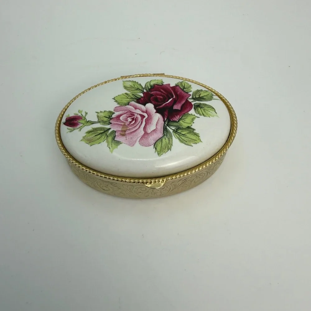 Vintage Aram Firenze Italy Porcelain Floral Trinket Pill Box Roses‎ Gold Tone